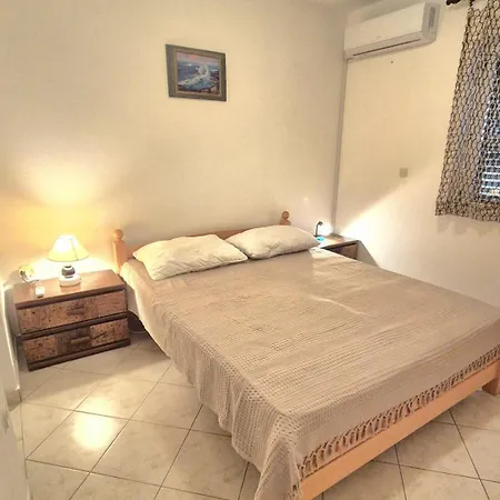 Studio Apartmani Sehic Krvavica Exterior photo