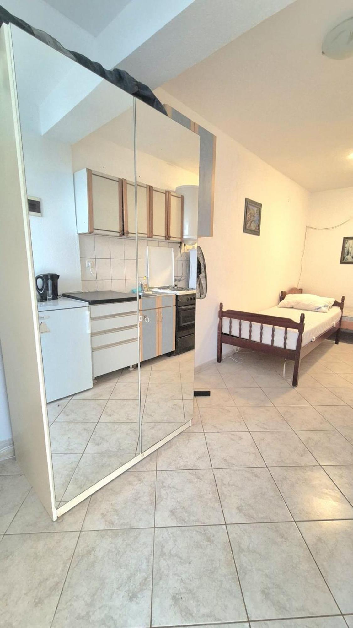 Apartment Studio Sehic *
